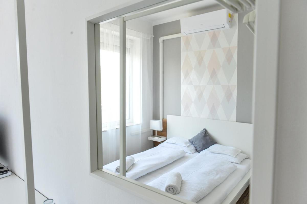 Elmeny Balaton Hotel Alsóörs 外观 照片