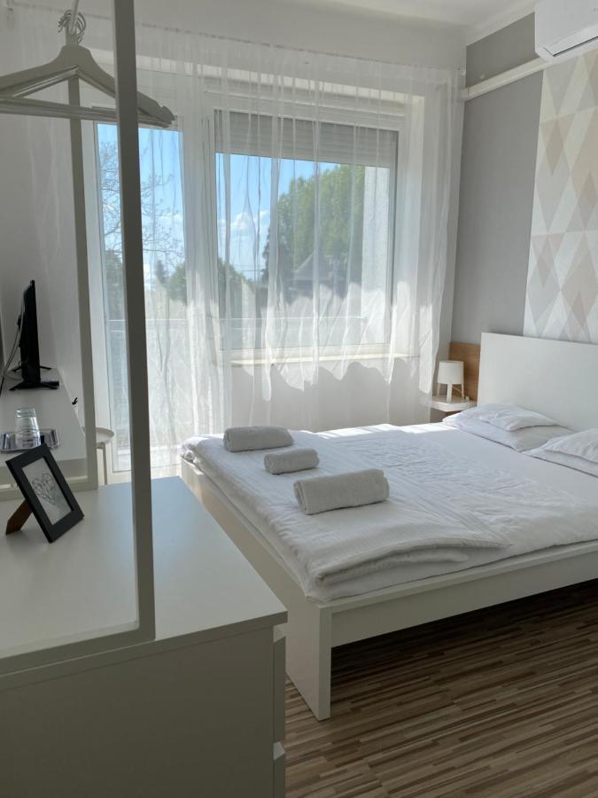 Elmeny Balaton Hotel Alsóörs 外观 照片